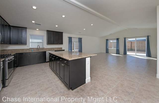7205 Souverain Lane Gallery 3