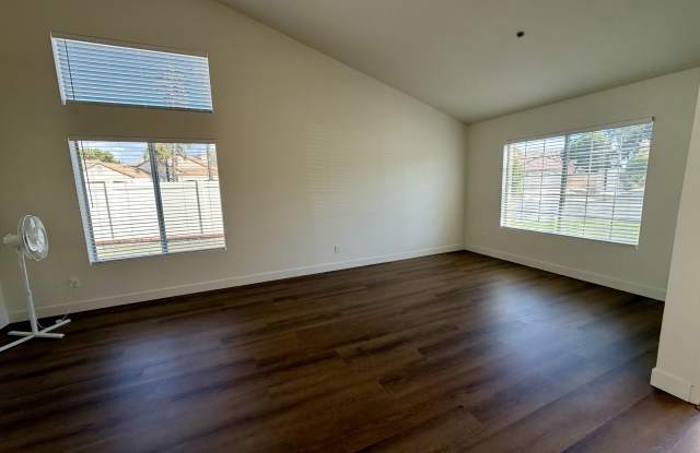25646 Buena Fortuna Lane Gallery 2