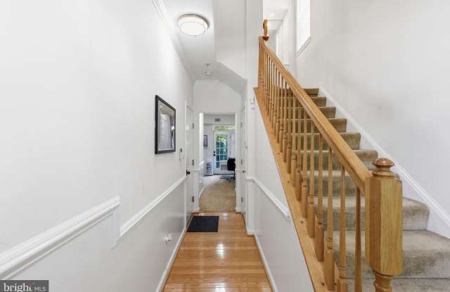 4123 CRESSIDA Place Gallery 2