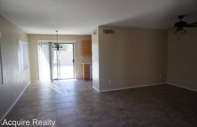 12711 W Sharon Dr Gallery 2