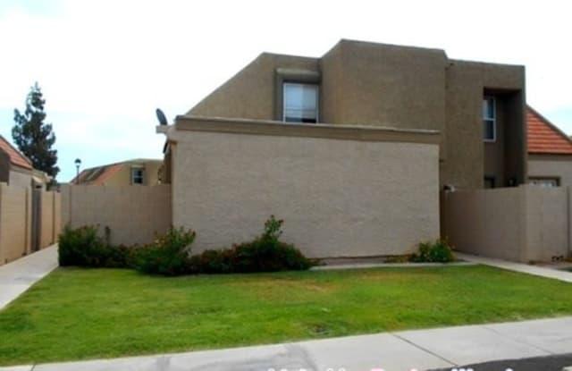 6821 S Jentilly Lane - 6821 South Jentilly Lane, Tempe, AZ 85283