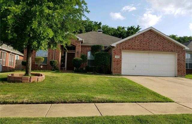 2719 Buxton Drive - 2719 Buxton Drive, Grand Prairie, TX 75052