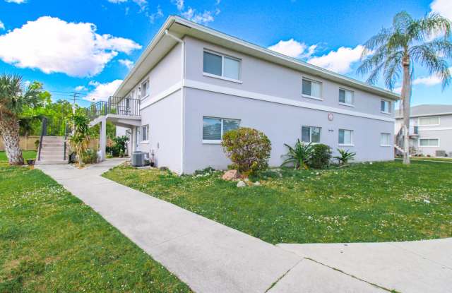 Recently Renovated 2-Bedroom Home in Quiet Bonita Springs Community! photos photos