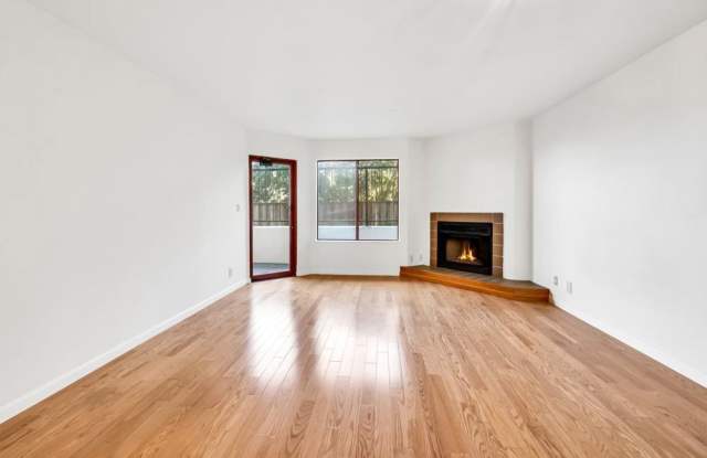 825 La Playa St Apt 126 Gallery 2