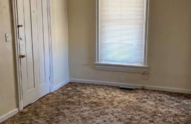 85 N. Kennebec  Apt. 2 Gallery 4