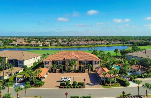 13703 MESSINA LOOP photos photos