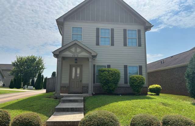 Beautiful 4 bedroom 3.5 bath home! photos photos
