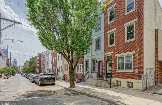 758 N UBER STREET - 758 North Uber Street, Philadelphia, PA 19130