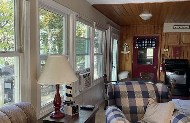 7840 Ribeck Lane Gallery 2
