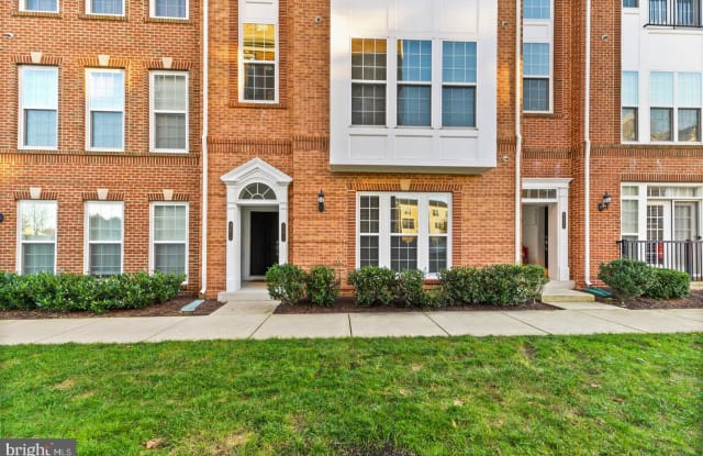 42812 LAUDER TERRACE - 42812 Lauder Terrace, Loudoun County, VA 20147