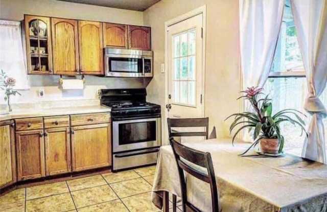 1377 Oak Park Drive photos photos