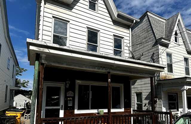 84 North Berne Street photos photos