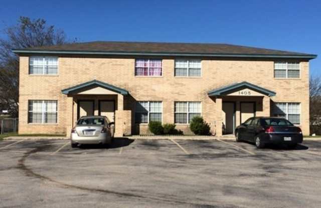 1405 Van Zanten Ct Apt. A- 1 photos photos