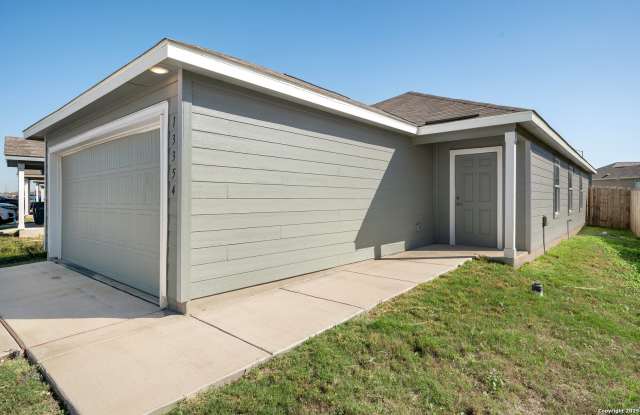 13354 FURYK DR Gallery 3