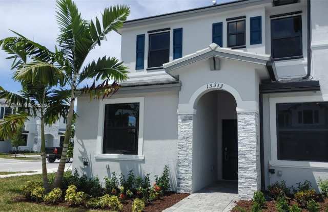 13313 SW 286th Ter photos photos
