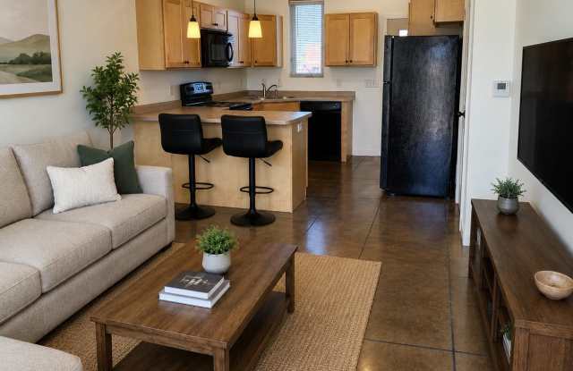 2312 Peters Dr photos photos
