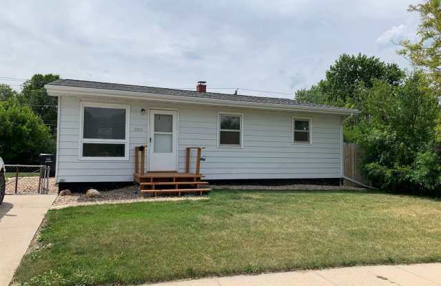 3 Bedroom, 1 Bath House for Rent photos photos