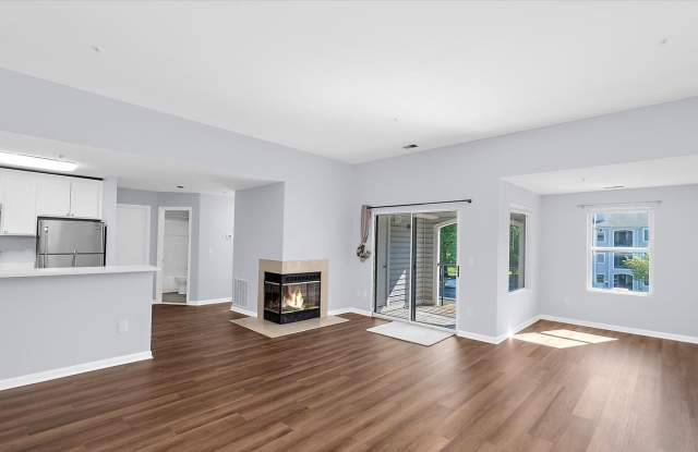 40 Greystone Ct Gallery 3