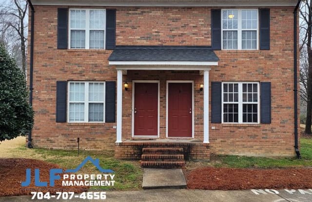 270 Southcircle Drive Northwest - 270 South Circle Northwest, Concord, NC 28027