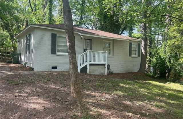 1120 Rebel Forest Drive SE photos photos