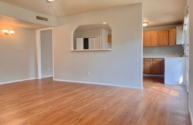 5026 Stagecoach Lane Gallery 2