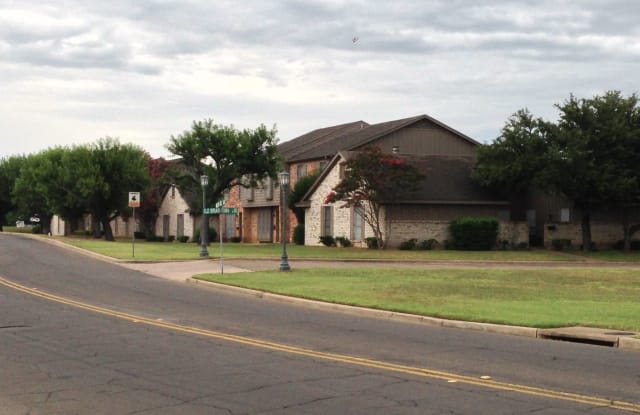 814 Melrose - 814 Melrose Drive, Waco, TX 76710 814 Melrose - 814 Melrose Drive, Waco, TX 76710