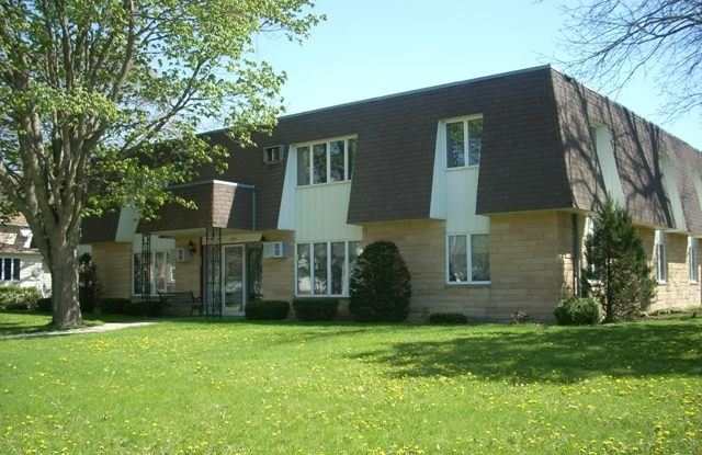 425 W Maine St - 425 W Maine St, Amboy, MN 56010