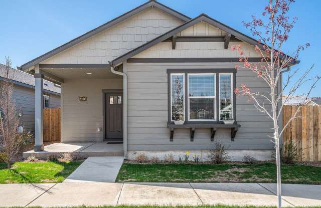 Move In Special !! Newer 3 Bedroom / 2 Bathroom Home In NW Redmond photos photos