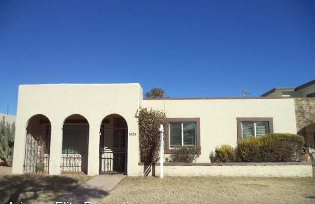 8228 E Keim Drive - 8228 East Keim Drive, Scottsdale, AZ 85250
