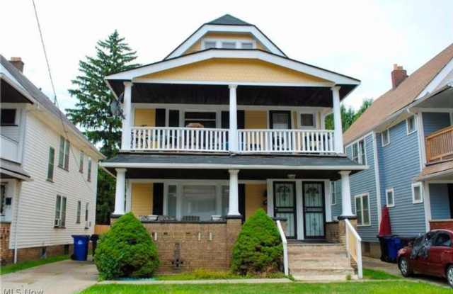 Spacious 4BR Apartment home in Cleveland photos photos Spacious 4BR Apartment home in Cleveland photos photos