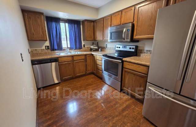 2335 Southwood Pl. photos photos