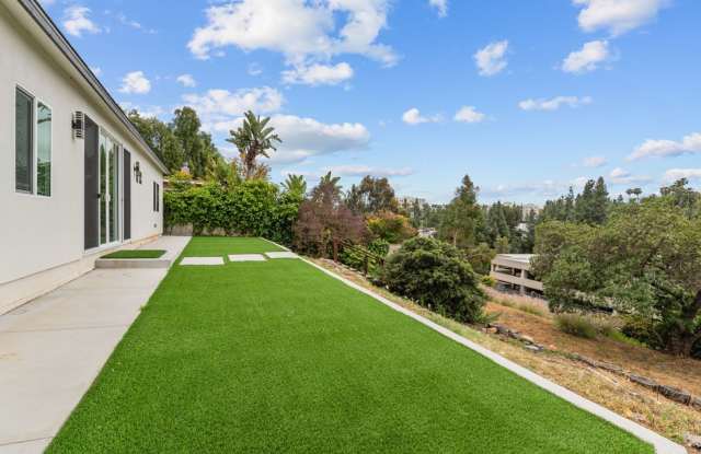 Overlooks SDSU! - 5350 West Falls View Drive, San Diego, CA 92115