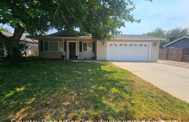 Super Cute House in East Redding With Attached Garage Available Now! photos photos
