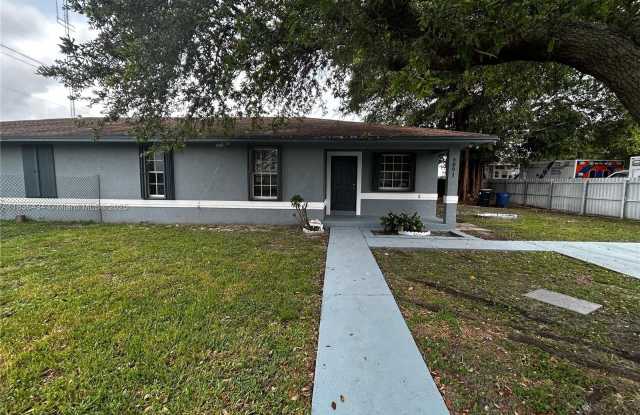 6091 NW 29th Ave - 6091 Northwest 29th Avenue, Brownsville, FL 33142