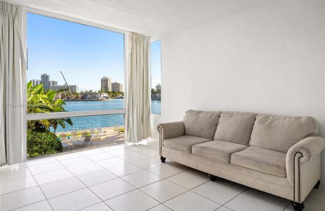 10281 E Bay Harbor Dr - 10281 East Bay Harbor Drive, Bay Harbor Islands, FL 33154