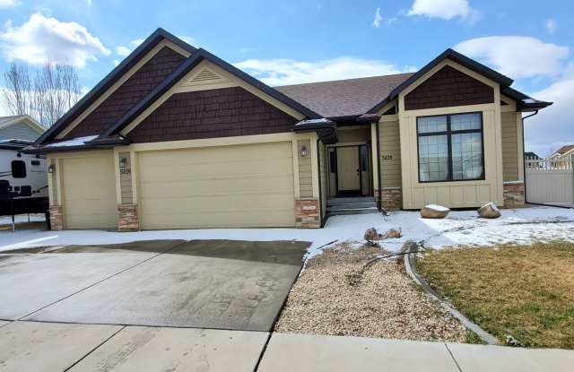 Beautiful 4 bedroom pet friendly house on the Westend photos photos