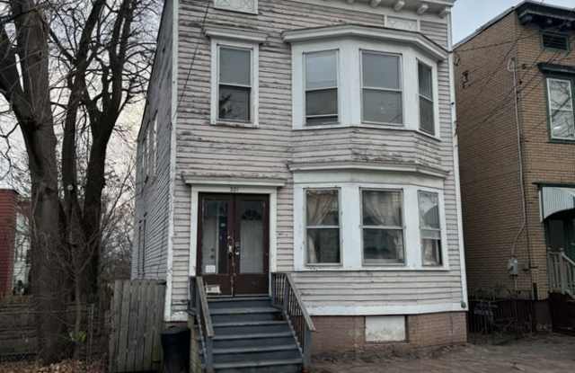 221 South Swan Street - 2 - 221 South Swan Street, Albany, NY 12202