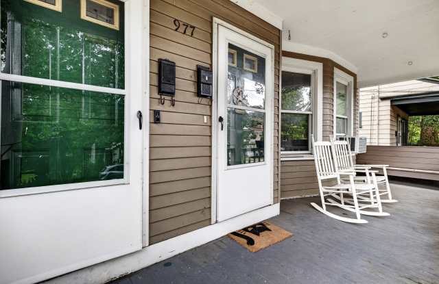 977 Townsend Avenue Gallery 2