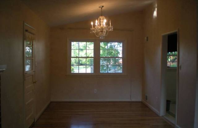 612 BLICK DRIVE Gallery 3