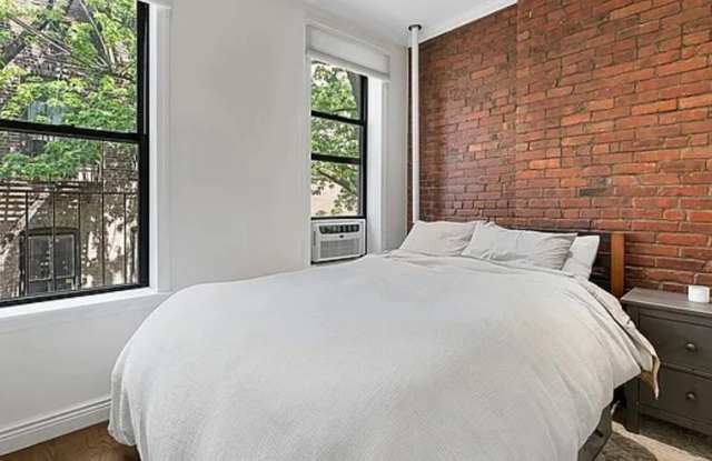 227 Mott St Gallery 3