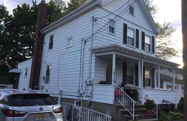 10 Walnut Street 2 - 10 Walnut Street, Lodi, NJ 07644