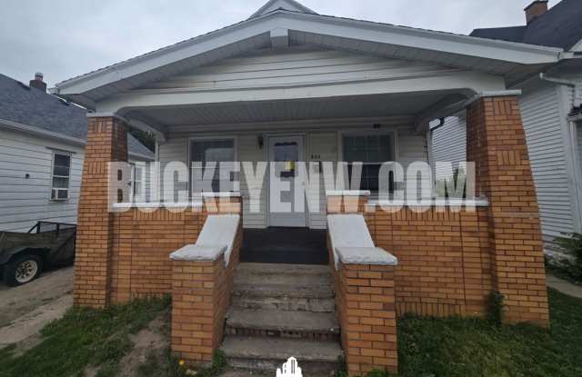 2 Bedroom House Gallery 1