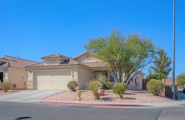 *CORNER LOT* READY TO MOVE IN SINGLE-STORY 3-BEDROOM HOME! photos photos