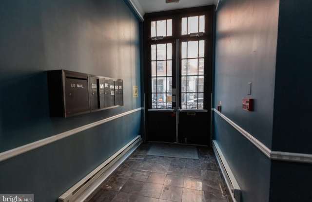 126 CHESTNUT STREET Gallery 2