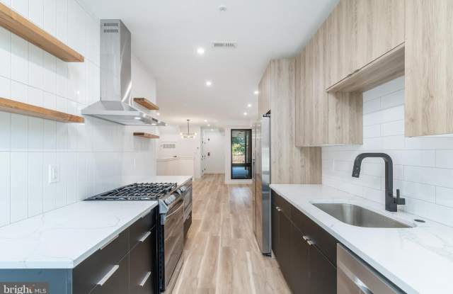 1527 OGDEN STREET - 1527 Ogden Street, Philadelphia, PA 19130