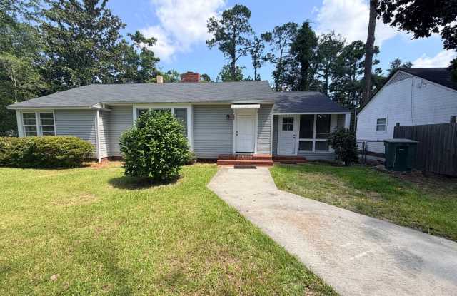 Charming 2BD/1.5BA Home in Valdosta with Premium Features! Gallery 1