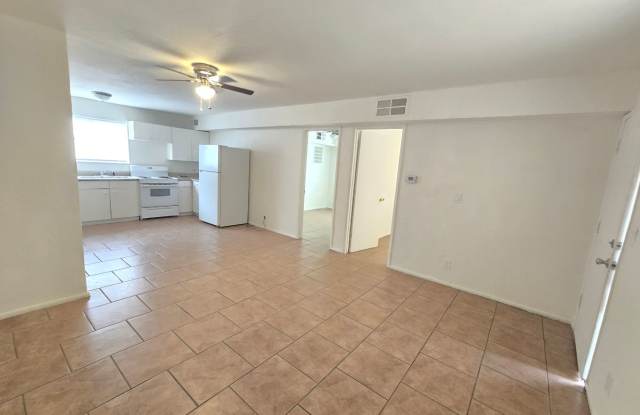 2 bed 1.5 bath UTILITES INCLUDED photos photos 2 bed 1.5 bath UTILITES INCLUDED photos photos