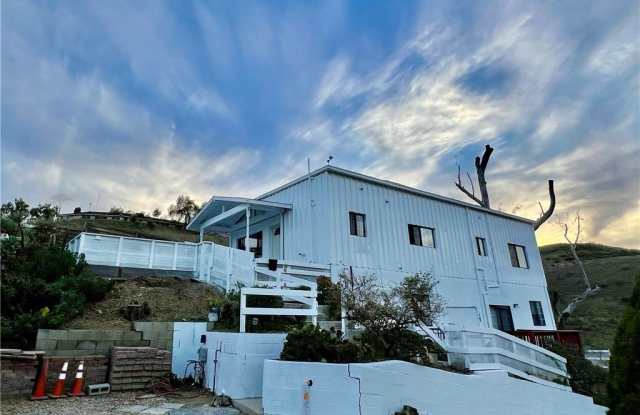 10235 Wheatland Avenue - 10235 Wheatland Avenue, Los Angeles, CA 91040