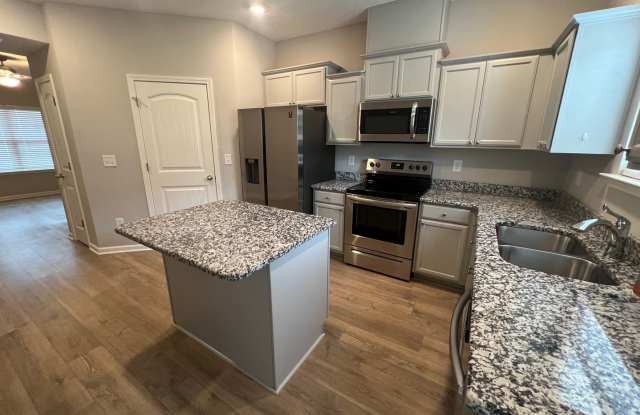 Immediate Occupancy! 2bed 2.5 bath Antioch TN photos photos
