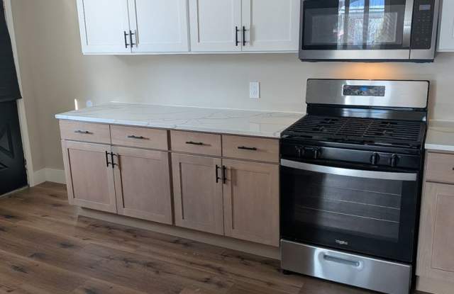 1043 Meade ave photos photos